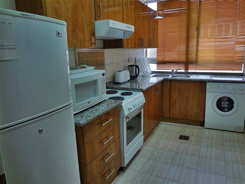 Flamingo Hotel Apartments Абу Даби Екстериор снимка