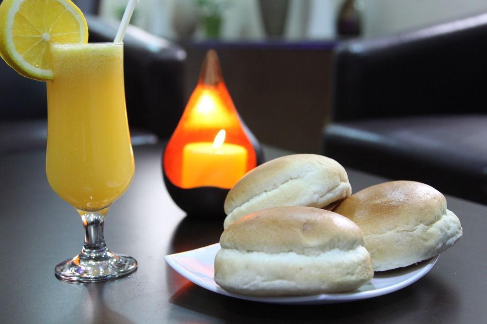 Flamingo Hotel Apartments Абу Даби Екстериор снимка